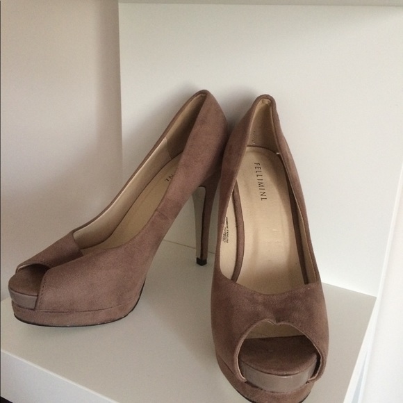 Beige/Tan Suede Shoes Peep Toe Heels - Picture 2 of 7